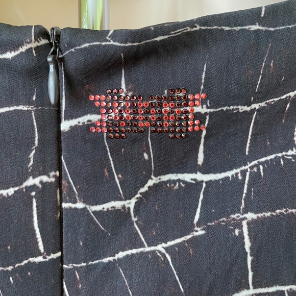 SALE💥VDP Collection Floral Stretchy Dress 6/42 - Picture 7 of 9